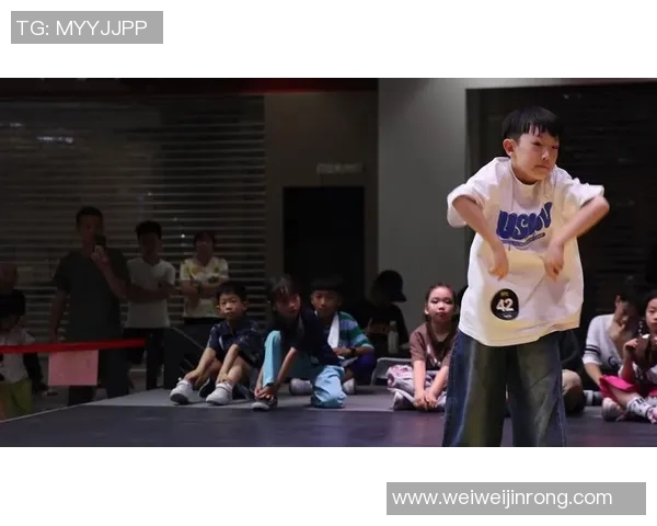 西安街舞队的速度挑战与魅力探讨聚焦街舞文化的传承与创新